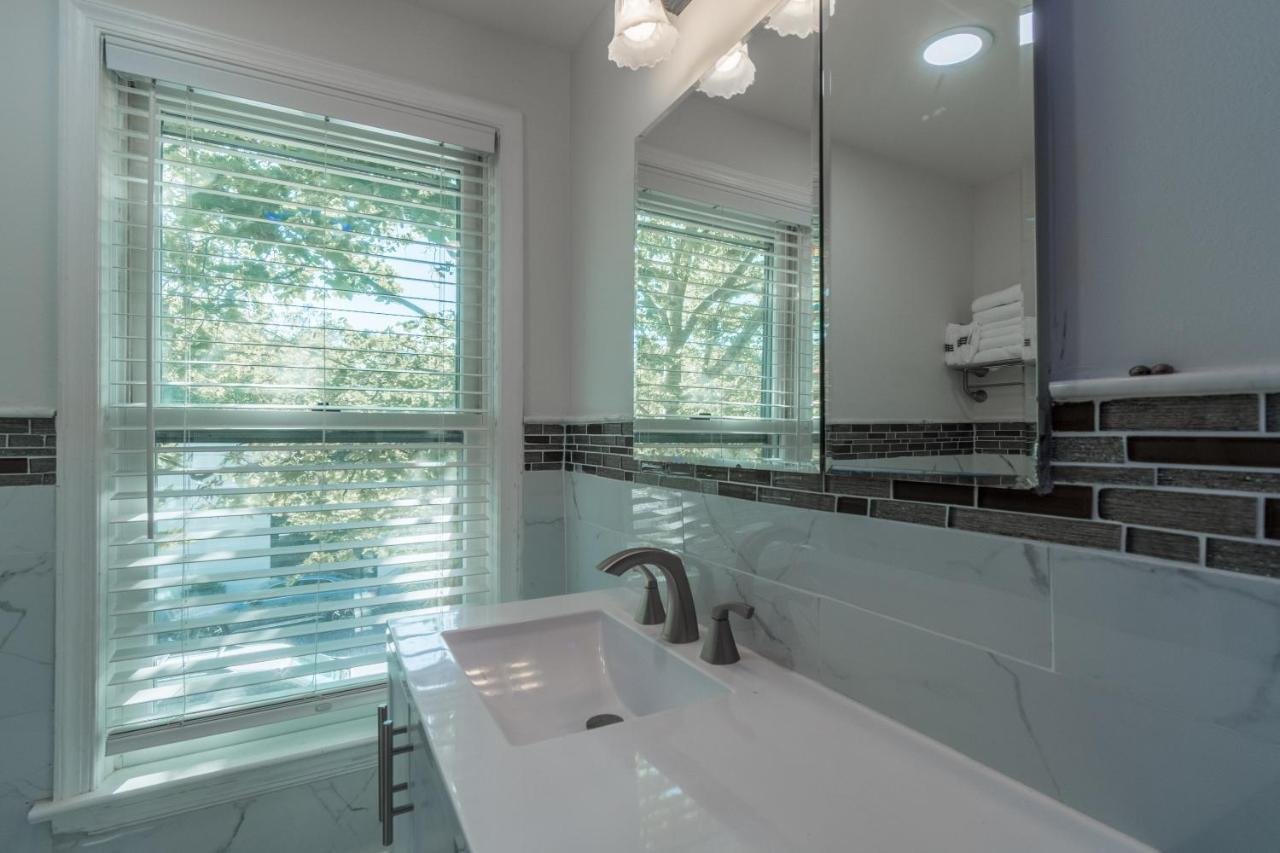 Luxurious Retreat, Parking, Restaurants, Near New Hope, 1Mile Delaware River Lambertville Ngoại thất bức ảnh